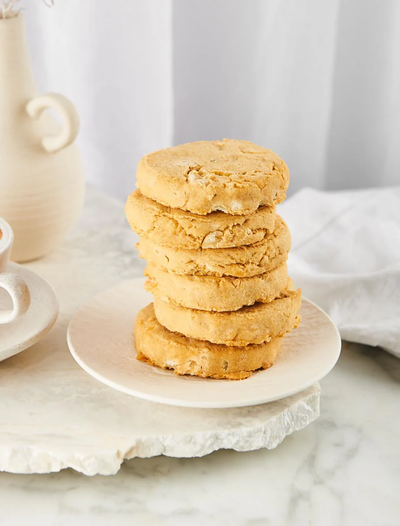 Byron Bay White Chocolate Macadamia Cookie (carton 12 x 60g)